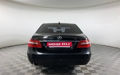 Mercedes-Benz E-Класс, 2012 год, 1 057 000 рублей, 6 фотография