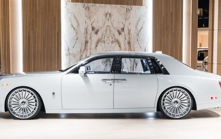 Rolls-Royce Phantom VIII, 2023 год, 83 300 000 рублей, 4 фотография