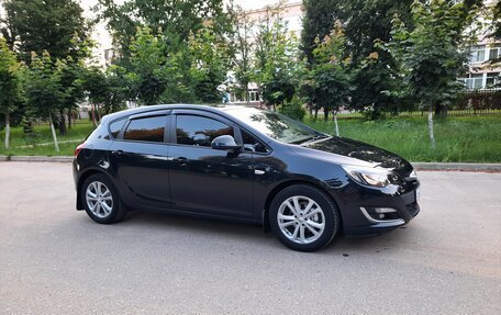 Opel Astra J, 2012 год, 870 000 рублей, 5 фотография