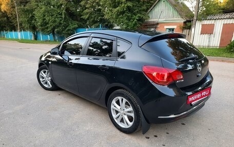 Opel Astra J, 2012 год, 870 000 рублей, 4 фотография