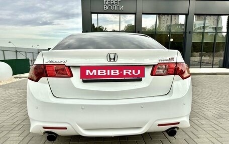 Honda Accord VIII рестайлинг, 2012 год, 1 400 000 рублей, 8 фотография