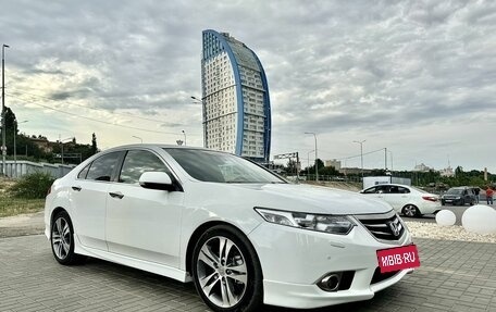 Honda Accord VIII рестайлинг, 2012 год, 1 400 000 рублей, 10 фотография