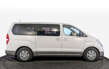 Hyundai H-1 II рестайлинг, 2016 год, 2 475 000 рублей, 4 фотография