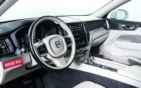 Volvo XC60 II, 2018 год, 3 974 000 рублей, 15 фотография