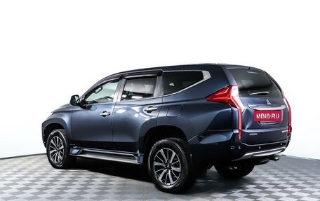 Mitsubishi Pajero Sport III рестайлинг, 2019 год, 3 438 000 рублей, 7 фотография