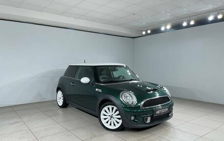 MINI Hatch, 2011 год, 1 297 000 рублей, 2 фотография