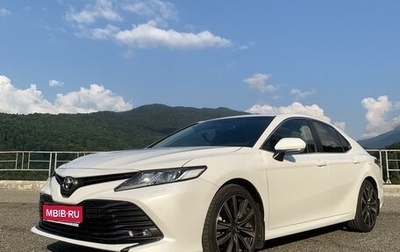 Toyota Camry, 2019 год, 3 450 000 рублей, 1 фотография