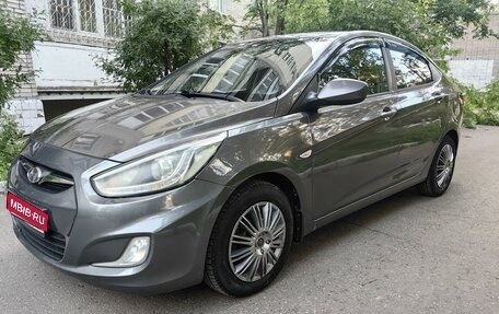 Hyundai Solaris II рестайлинг, 2013 год, 785 000 рублей, 1 фотография