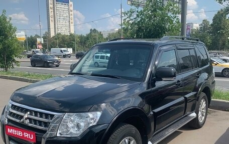 Mitsubishi Pajero IV, 2017 год, 3 500 000 рублей, 1 фотография