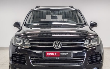 Volkswagen Touareg III, 2012 год, 2 400 000 рублей, 2 фотография