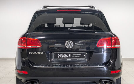 Volkswagen Touareg III, 2012 год, 2 400 000 рублей, 6 фотография