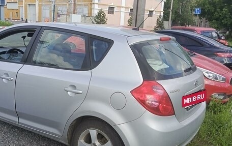 KIA cee'd I рестайлинг, 2008 год, 700 000 рублей, 3 фотография