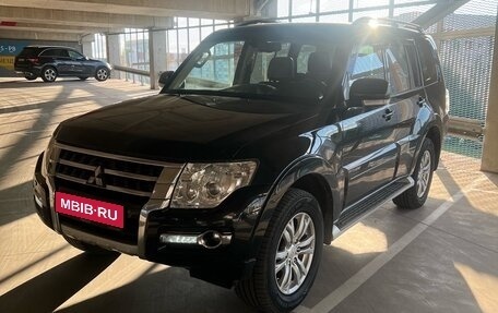 Mitsubishi Pajero IV, 2015 год, 2 549 000 рублей, 1 фотография