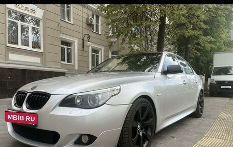 BMW 5 серия, 2004 год, 1 250 000 рублей, 2 фотография