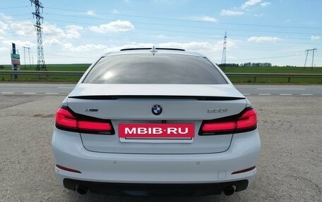 BMW 5 серия, 2017 год, 3 860 000 рублей, 7 фотография