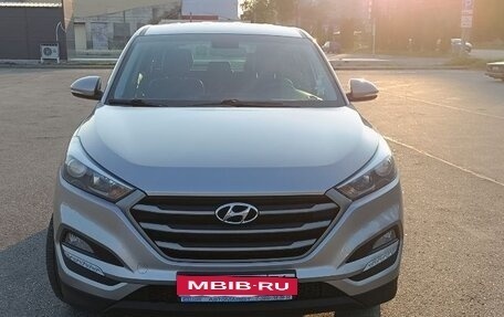 Hyundai Tucson III, 2017 год, 2 100 000 рублей, 2 фотография