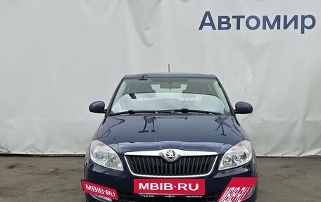 Skoda Fabia II, 2014 год, 880 000 рублей, 2 фотография