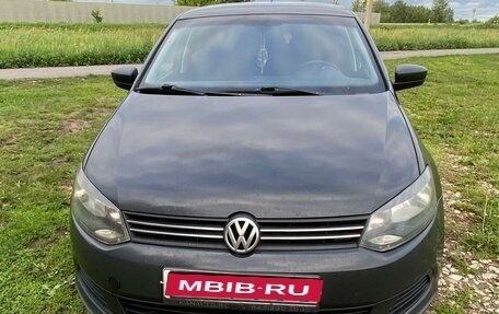 Volkswagen Polo VI (EU Market), 2011 год, 650 000 рублей, 1 фотография