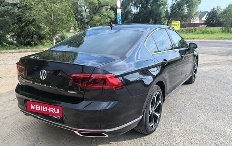 Volkswagen Passat B8 рестайлинг, 2020 год, 3 600 000 рублей, 4 фотография