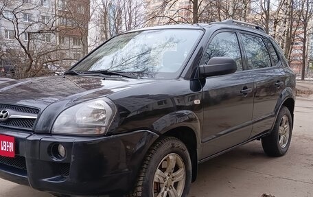 Hyundai Tucson III, 2008 год, 1 050 000 рублей, 1 фотография