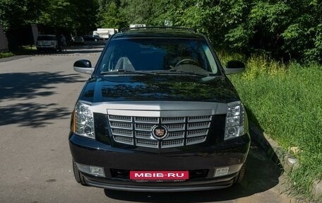 Cadillac Escalade III, 2010 год, 2 300 000 рублей, 3 фотография