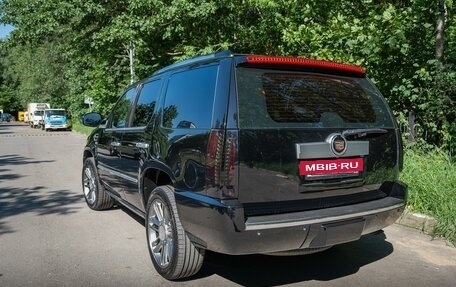 Cadillac Escalade III, 2010 год, 2 300 000 рублей, 10 фотография