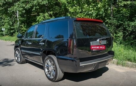 Cadillac Escalade III, 2010 год, 2 300 000 рублей, 11 фотография