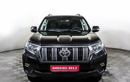 Toyota Land Cruiser Prado 150 рестайлинг 2, 2018 год, 4 628 000 рублей, 2 фотография