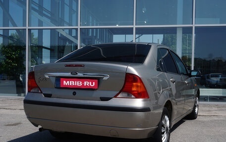 Ford Focus IV, 2004 год, 325 000 рублей, 3 фотография