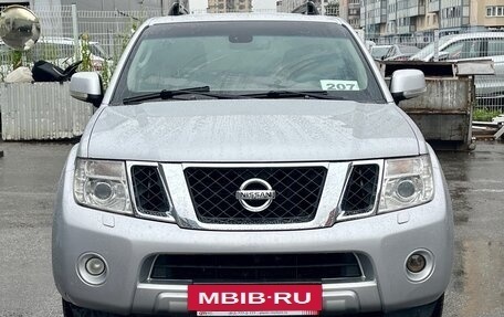 Nissan Pathfinder, 2011 год, 1 799 000 рублей, 2 фотография
