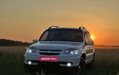 Chevrolet Niva I рестайлинг, 2011 год, 740 000 рублей, 1 фотография