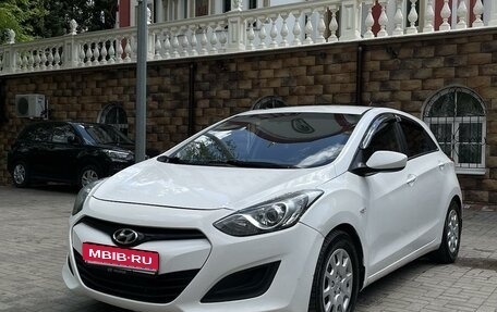 Hyundai i30 II рестайлинг, 2012 год, 950 000 рублей, 1 фотография