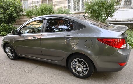 Hyundai Solaris II рестайлинг, 2013 год, 785 000 рублей, 4 фотография