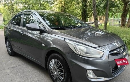 Hyundai Solaris II рестайлинг, 2013 год, 785 000 рублей, 2 фотография