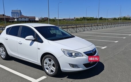 Opel Astra J, 2012 год, 855 000 рублей, 2 фотография