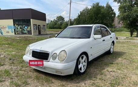 Mercedes-Benz E-Класс, 1999 год, 310 000 рублей, 3 фотография