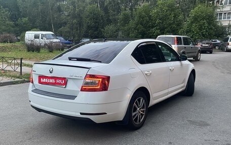 Skoda Octavia, 2019 год, 1 100 000 рублей, 2 фотография