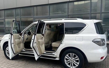 Nissan Patrol, 2011 год, 3 700 000 рублей, 3 фотография