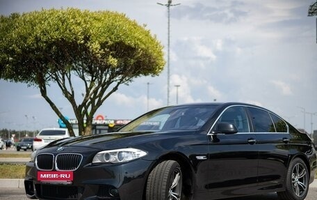 BMW 5 серия, 2012 год, 2 300 000 рублей, 2 фотография