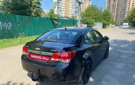 Chevrolet Cruze II, 2011 год, 850 000 рублей, 4 фотография