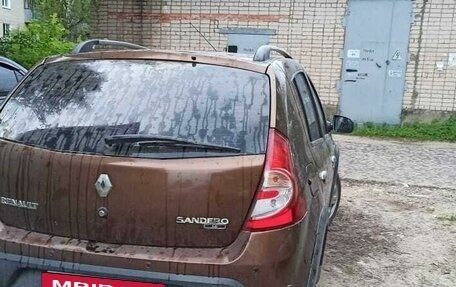 Renault Sandero I, 2013 год, 750 000 рублей, 3 фотография