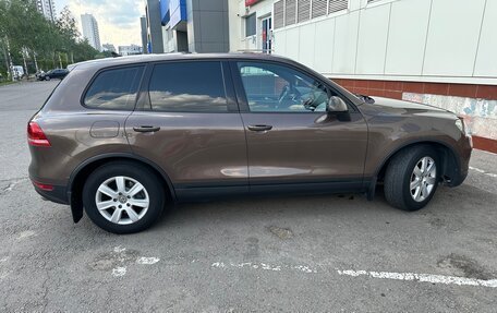 Volkswagen Touareg III, 2011 год, 2 100 000 рублей, 3 фотография