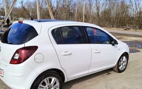 Opel Corsa D, 2014 год, 750 000 рублей, 3 фотография