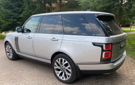 Land Rover Range Rover IV рестайлинг, 2018 год, 7 500 000 рублей, 9 фотография