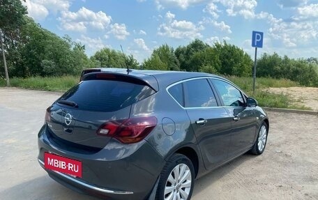 Opel Astra J, 2014 год, 880 000 рублей, 6 фотография