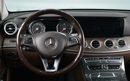 Mercedes-Benz E-Класс, 2017 год, 4 279 995 рублей, 9 фотография