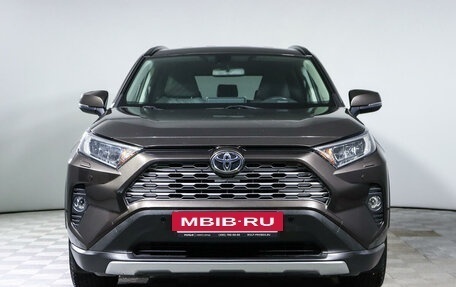 Toyota RAV4, 2019 год, 3 547 000 рублей, 2 фотография