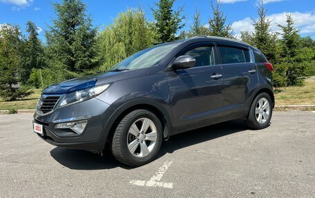 KIA Sportage III, 2010 год, 1 300 000 рублей, 2 фотография