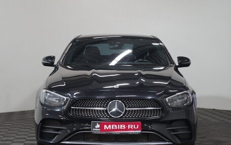 Mercedes-Benz E-Класс, 2022 год, 4 599 000 рублей, 2 фотография