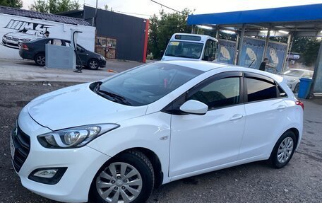 Hyundai i30 II рестайлинг, 2016 год, 1 250 000 рублей, 2 фотография